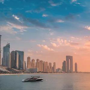 https://academia-land-jbr.dubaihotelsoffers.com